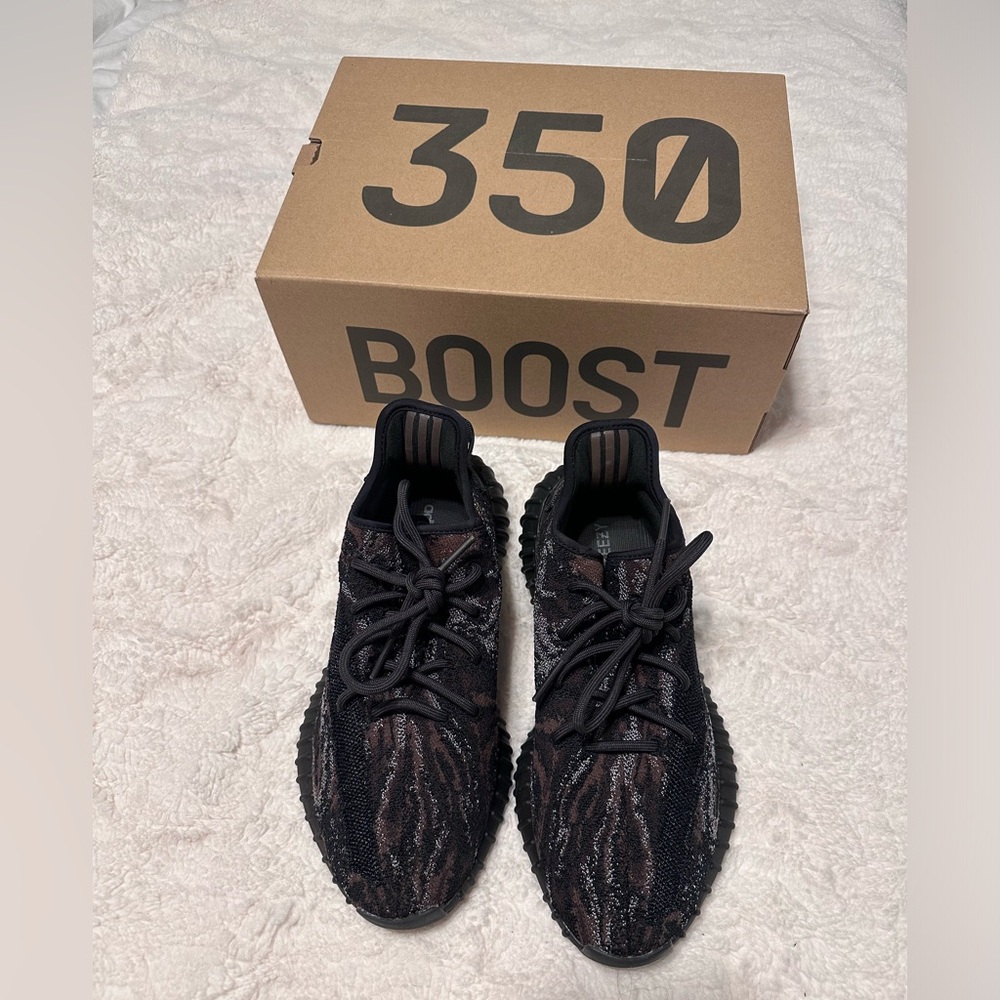 Yeezy Boost 350 V2 Brown